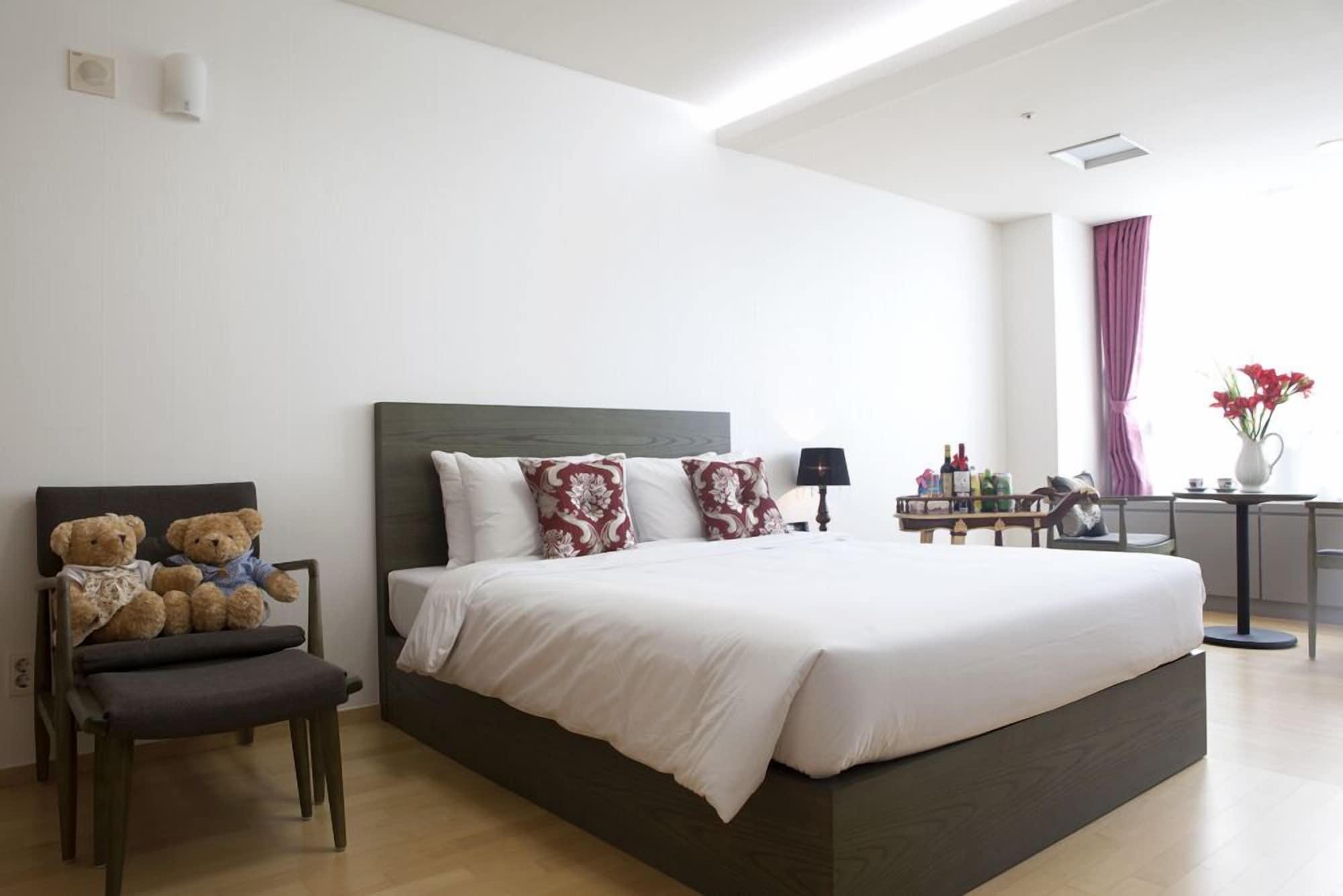 Hotel Hu Incheon Airport Εξωτερικό φωτογραφία